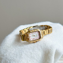 �羳�¿�r�п��ҷ���ʯӢ��Ůʿ���s�ٴ�ɽ��ʿ䓎�Ů���ֱ��F؛