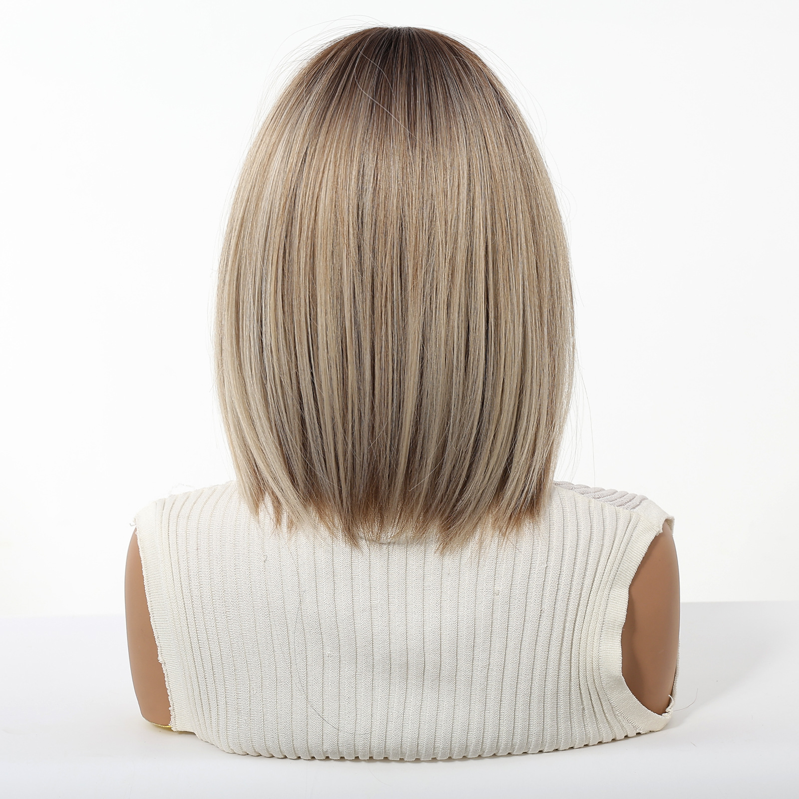 Peluca Bob Corta y Lisa para Mujer de Fibra Sintética, Con Flequillo, Refrescante, para Verano image 5