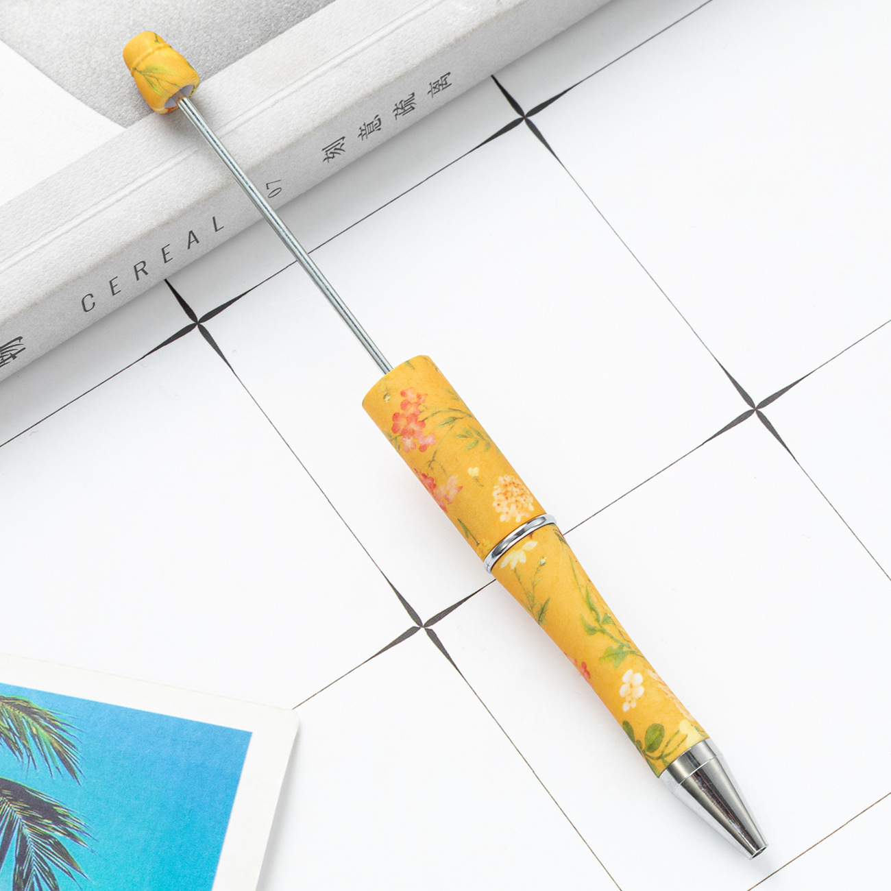 Diy plástico creativo mano de leopardo flor de cuentas al por mayor de alto valor de impresión plástico cuentas