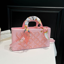 �ع��̽����������߼���б����ٴ�r�b�z��μ�������羳Ů��