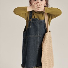 女童连衣裙秋装2025新款秋款童装女宝宝时尚洋气中长款牛仔背带裙