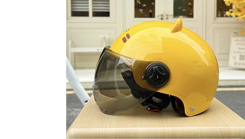 Little Tiger New Standard Children's Helmet Electric Car Sunscreen