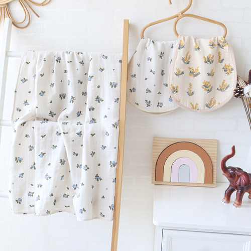Baby burp towel muslin six-layer gauze bib newborn cotton shoulder pad baby bib spit-up towel
