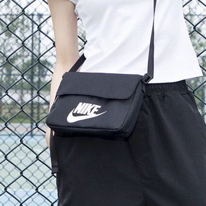 Nike Nike Men's and Women's Sports and Leisure Bag, Fishing Bag, Versatile Single-Shoulder Workwear Style Fashionable Crossbody Bag Cw9300