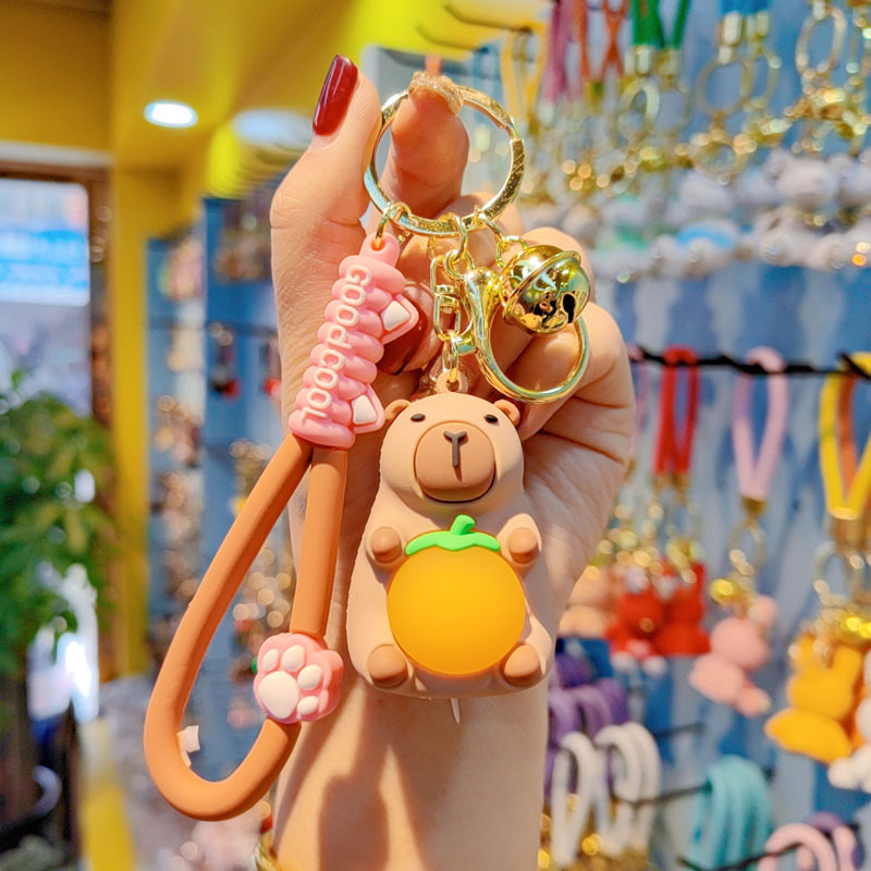 Caricatura Capibara Dolphin Doll Colgante pareja lindo llavero de automóvil bolso de pareja colgante pequeño regalo