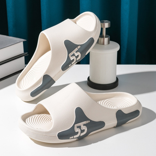 Wholesale summer men's slippers for outer wear non-slip wholesale  new style slippers that feel like stepping on shit for home Internet celebrity beach sandals for men