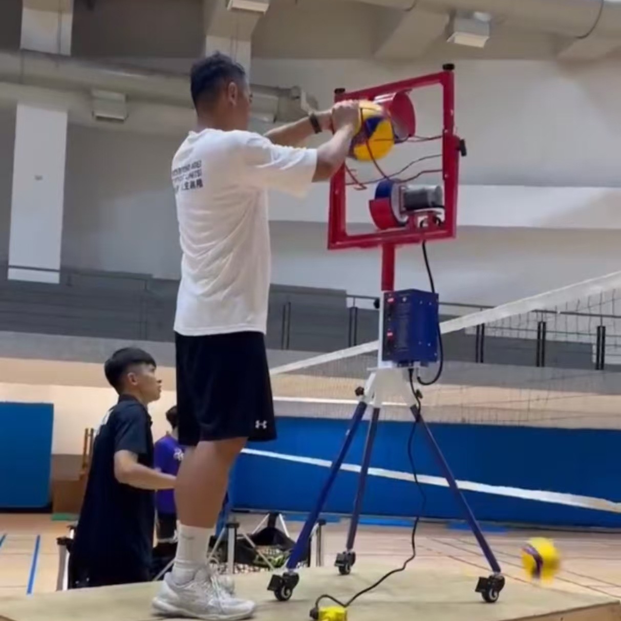 Mei Lu Jie equipo de entrenamiento de voleibol versión básica servicio de dos extremos, servicio de tres extremos entrenador