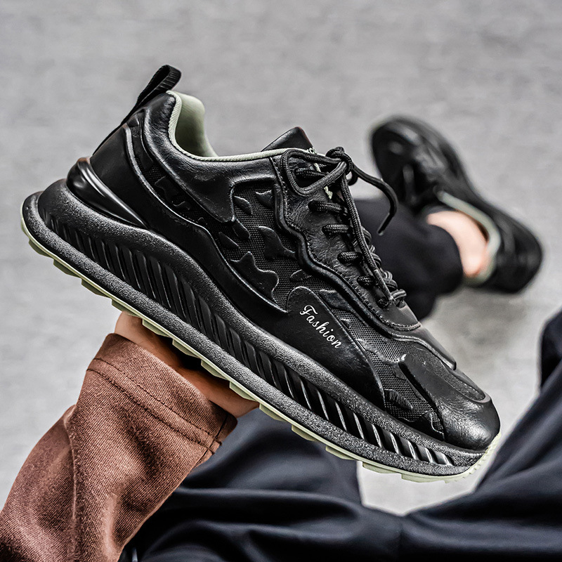 新款男式运动单鞋黑色黑武士百搭休闲跑步潮鞋子男透气男士老爹鞋