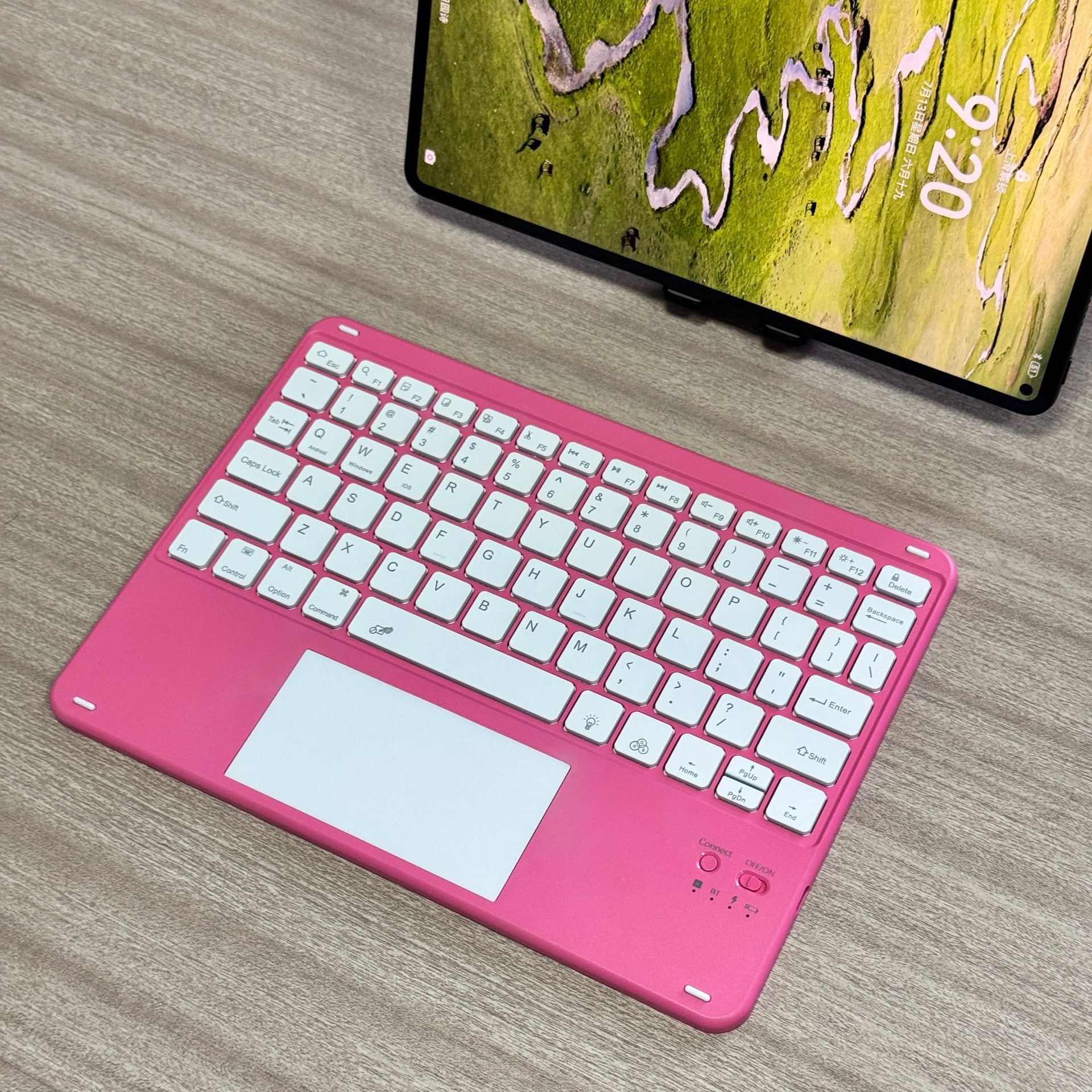New Bluetooth Keyboard Suitable for Apple iPad Tablet Huawei Honor Mobile Phone Universal Rgb Luminous Anti-Buckle Keyboard