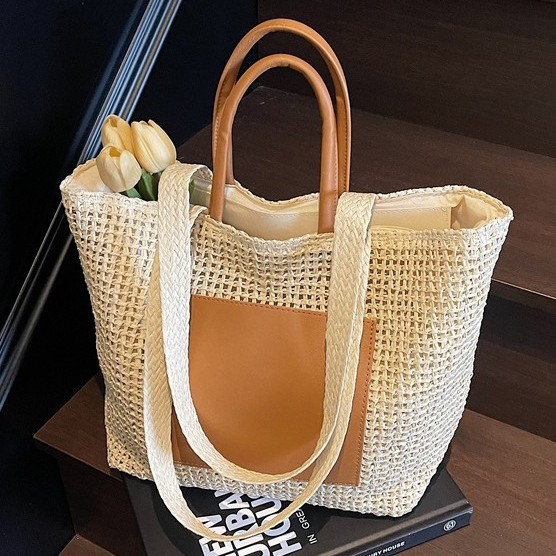 Large-capacity Women's Handbag New Model Hollow-out Fashion Woven Seaside Beach Tote Straw Large Bag_voghion.com