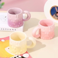 インスタ映えするセラミックマグカップ、女性カップル用コーヒーカップ、ミルクカップ、卸売、可愛い水筒、グラデーション可愛いウサギ