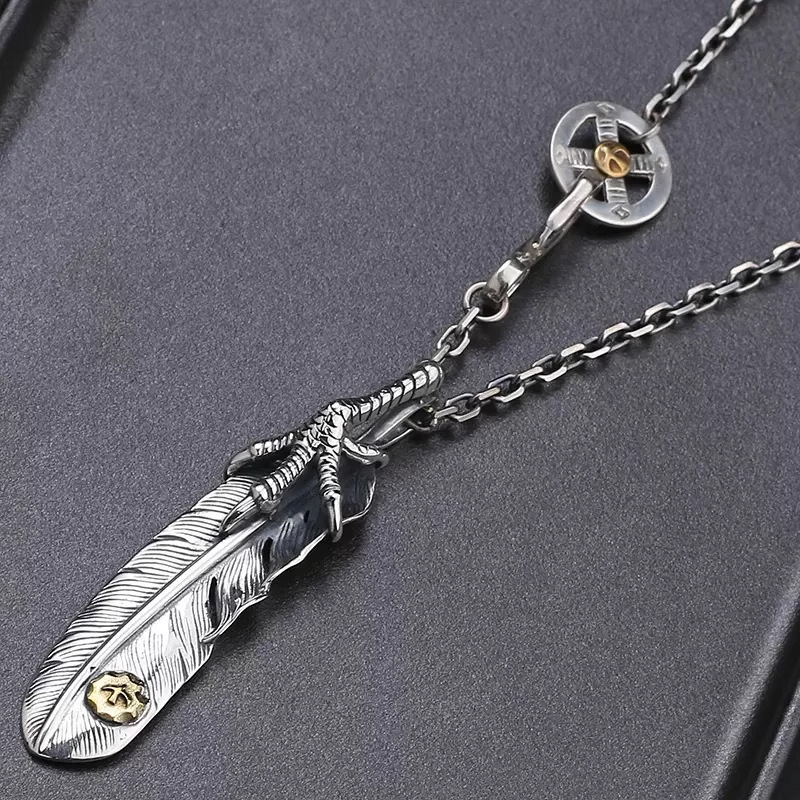 Xiangxu Zhu Yilong Bai Yu Takahashi Goro Style Eagle Claw Feather Too Horn Sweater Chain Long Necklace Factory Direct Sale