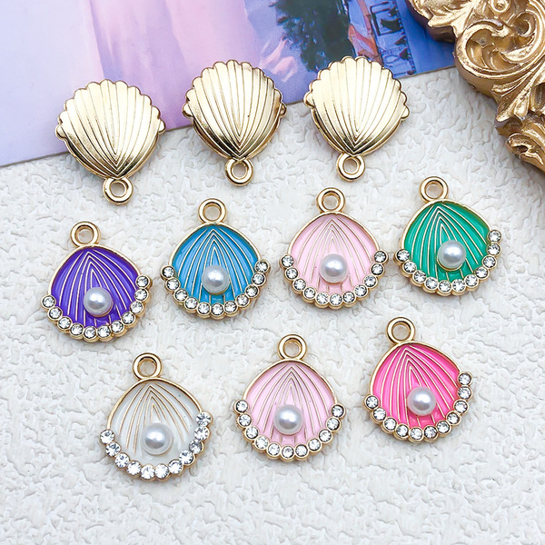 Marine pendant pearl