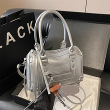 �羳2026���ļ��͹��¿�߼��Іμ�б����Tᔲ�ʿ�D���^�������