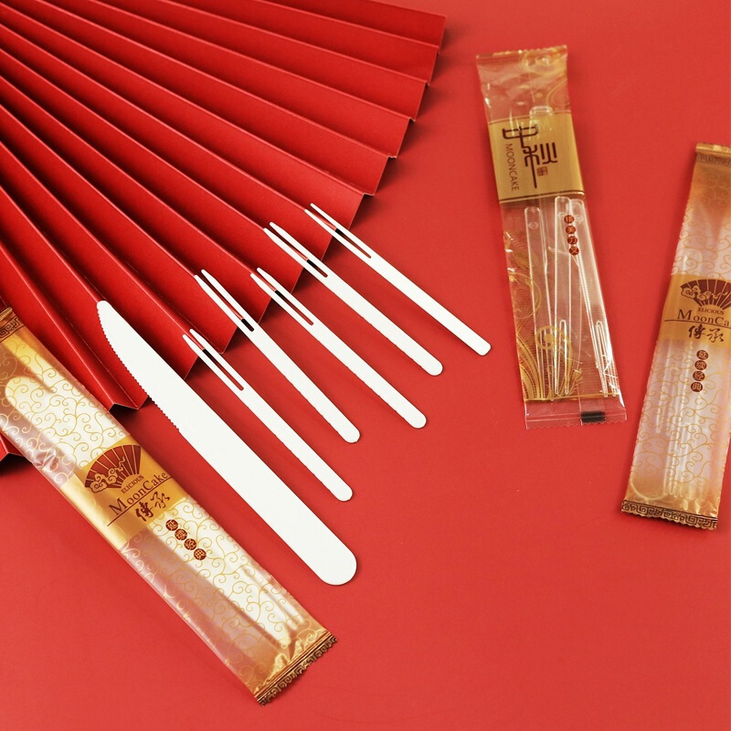 Disposable moon cake knife and fork fruit fork cake knife and fork egg yolk crisp knife and fork disposable plastic knife and fork Disposable moon cake knife and fork fruit fork cake knife and fork egg yolk crisp knife and fork disposable plastic knife and fork