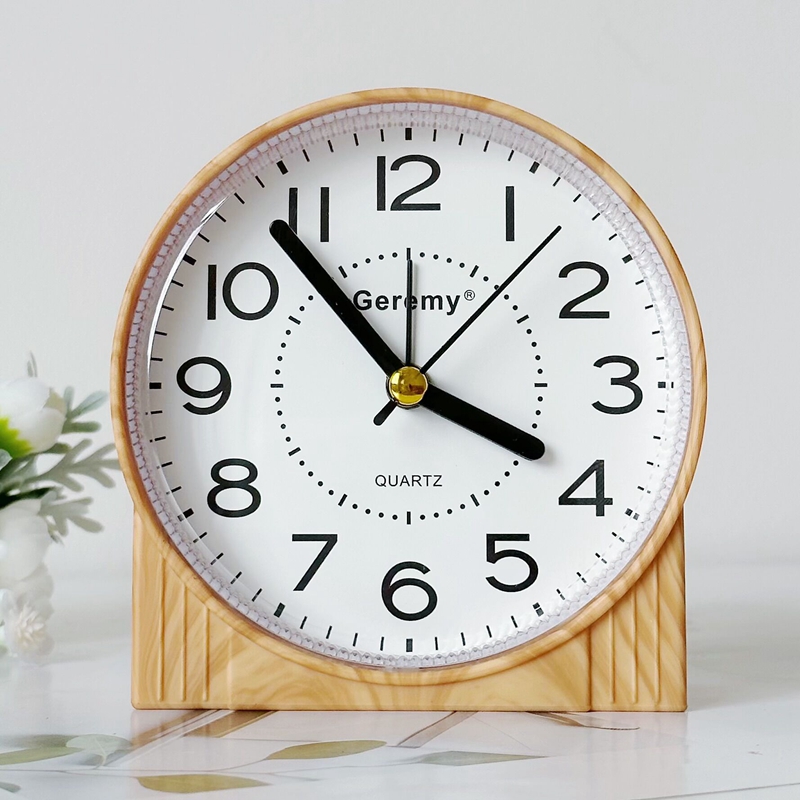 Minimalist Retro Wood Grain Alarm For Elderly Home Desktop Square Pendulum Student Modern Large Character Bedside Clock_voghion.com