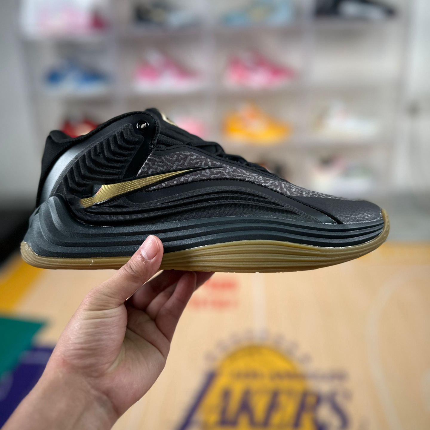 Zapatillas de Baloncesto para Entrenamiento Freak 7 de Cuero y Caucho Transpirables Antitorsión