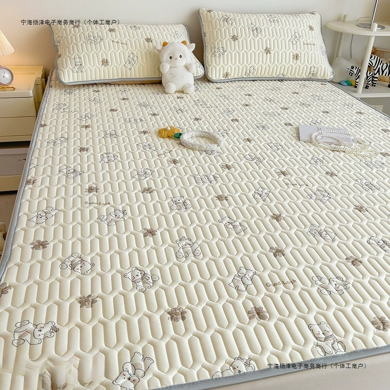 Латексный коврик из ледяного шелка, комплект из трех или четырех предметов, детская моющаяся простыня, одиночный коврик, коврик с кондиционером, летний домашний коврик с кондиционером