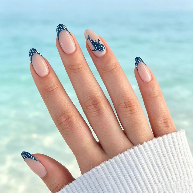 Beach vacation style almond-shaped nail tips, navy blue whale print, medium-length nail pieces, French polka dot nail stickers Beach vacation style almond-shaped nail tips, navy blue whale print, medium-length nail pieces, French polka dot nail stickers