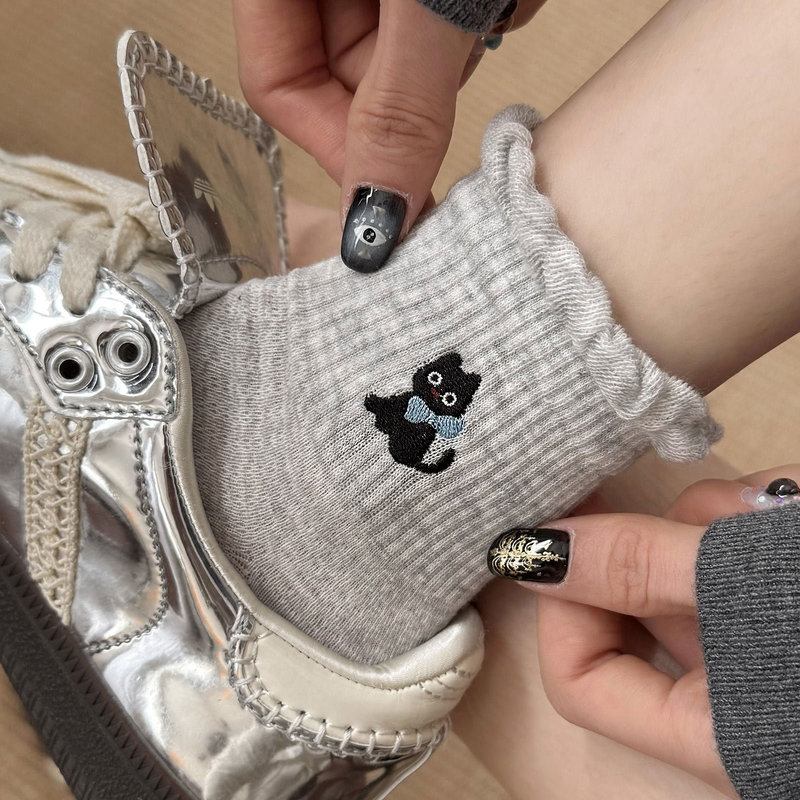 Socks for Women, Spring and Summer Cotton Socks, Cartoon Embroidered Lace Mid-Calf Socks, Cute Animal Pattern Gray Sports Socks