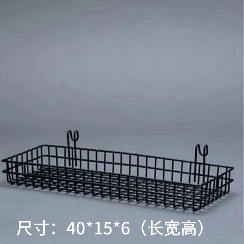 鉄製の格子がかごの網を掛けてかごの寮の少女の写真の壁の装飾を掛けてかごを掛けます。|undefined