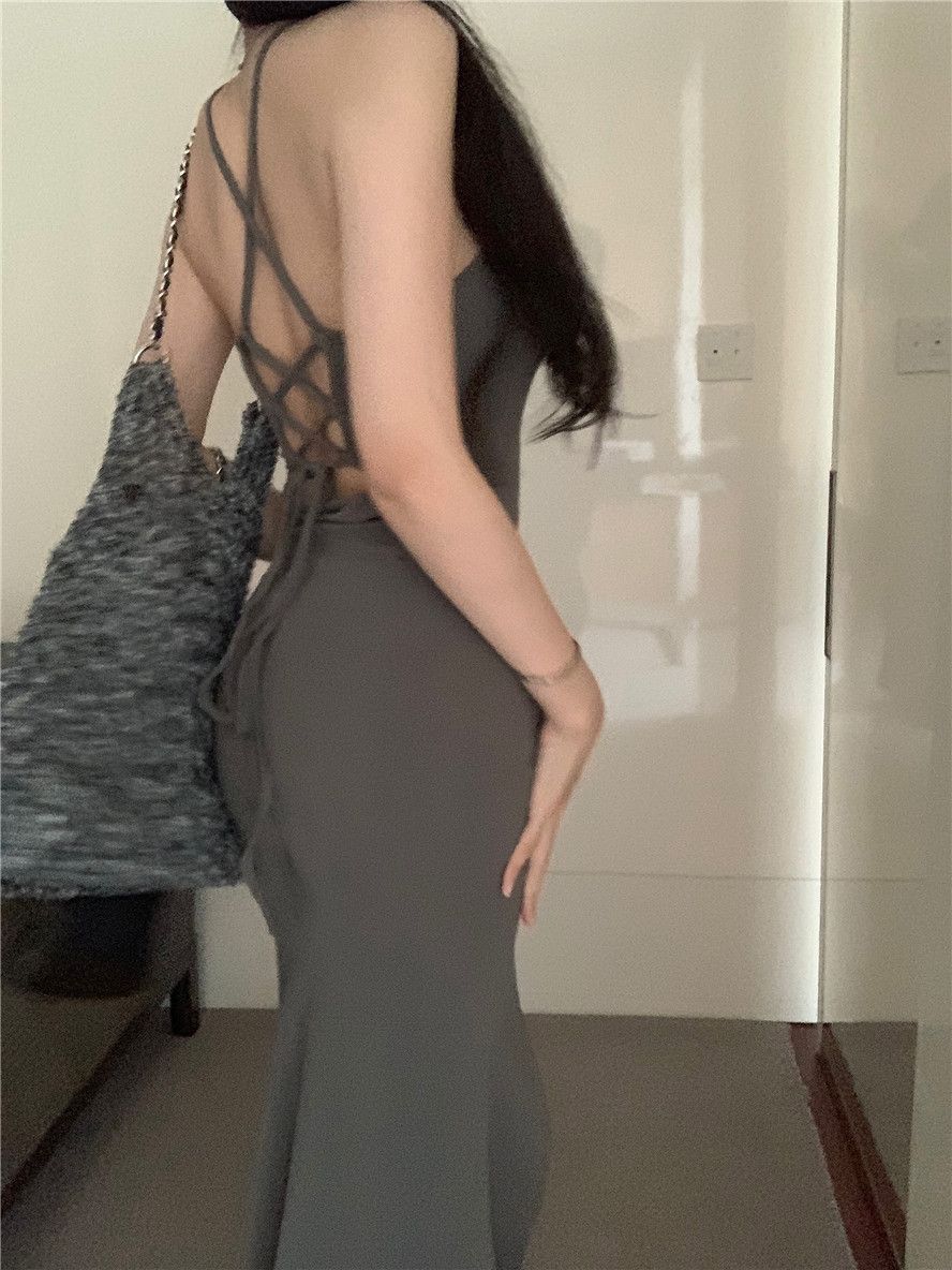 Sexy Backless dress Women's Summer 2024 New Arrival French Style Retro Slim-Fit Slimming Strap Bag Hip Sling Skirt