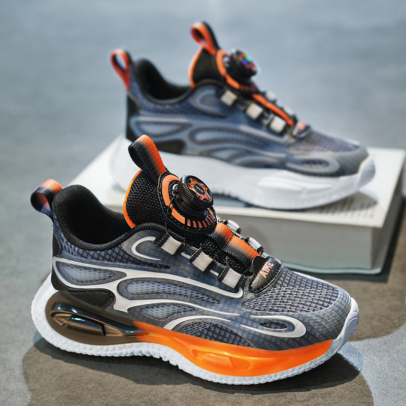 Zapatos para niños 2025 primavera y verano nuevos zapatos de deporte transpirables de malla para niños, zapatos de correr giratorios para niños grandes