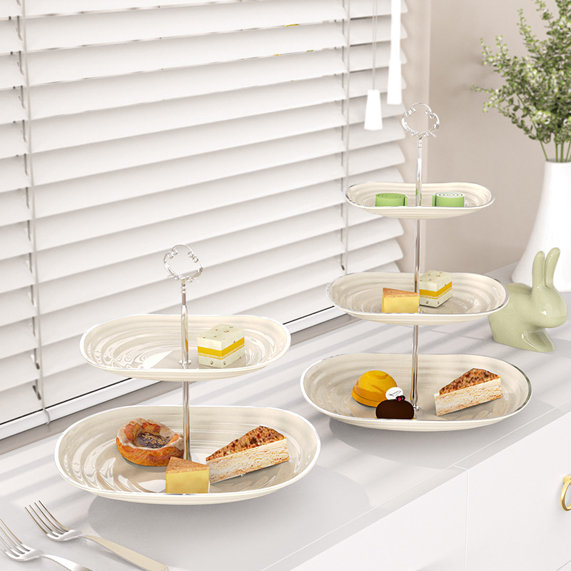 Pasteles de lujo ligero multicapa bandeja de frutas de banquete de alojamiento snack para bandeja de frutas bandeja de pasteles