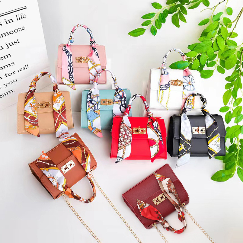 Neue modische Damenhandtasche 2022: Mini-Schultertasche mit Kette, Schal-Design, Umhängetasche_voghion.com