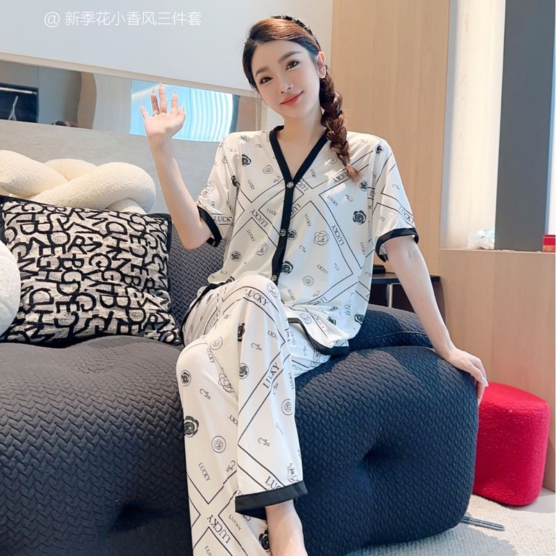 Xiaoxiangfeng カメリアクリーンパジャマ女性のための純粋で甘いルーズカジュアルプリントホームウェアパジャマ 3 点セット|undefined