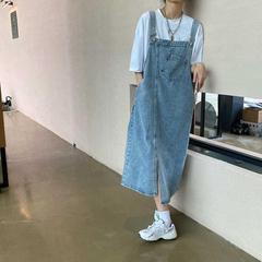 背の高い女性のための不規則なスリットデニムサスペンダースカート、夏のデザイン、ニッチなルーズロングサスペンダースカート、トレンディ