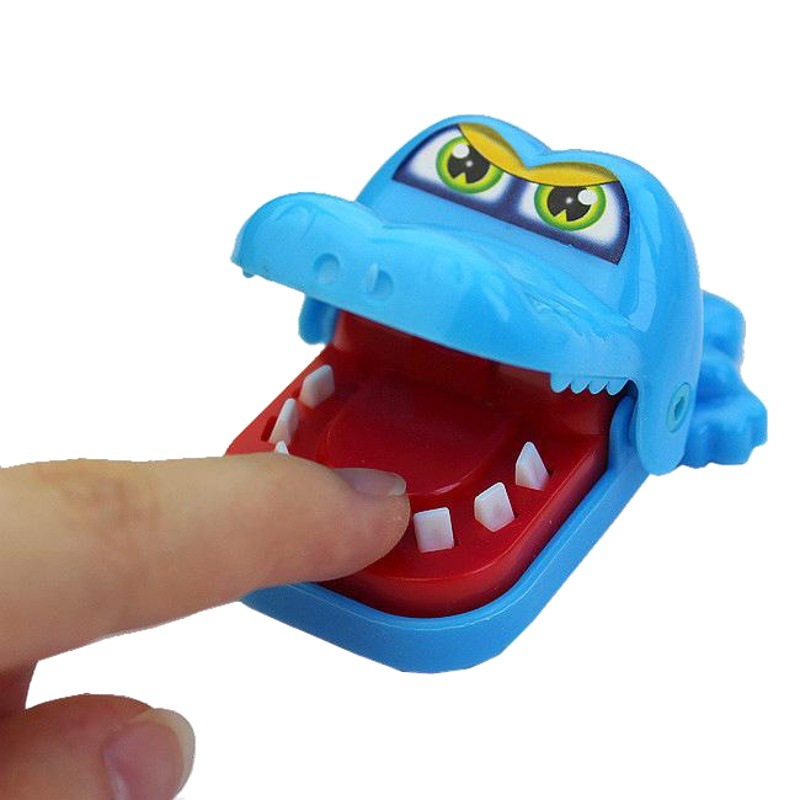 Dibujos animados nuevo exótico morder pequeño cocodrilo llavero Boca Grande cocodrilo parodia juguete divertido para niños