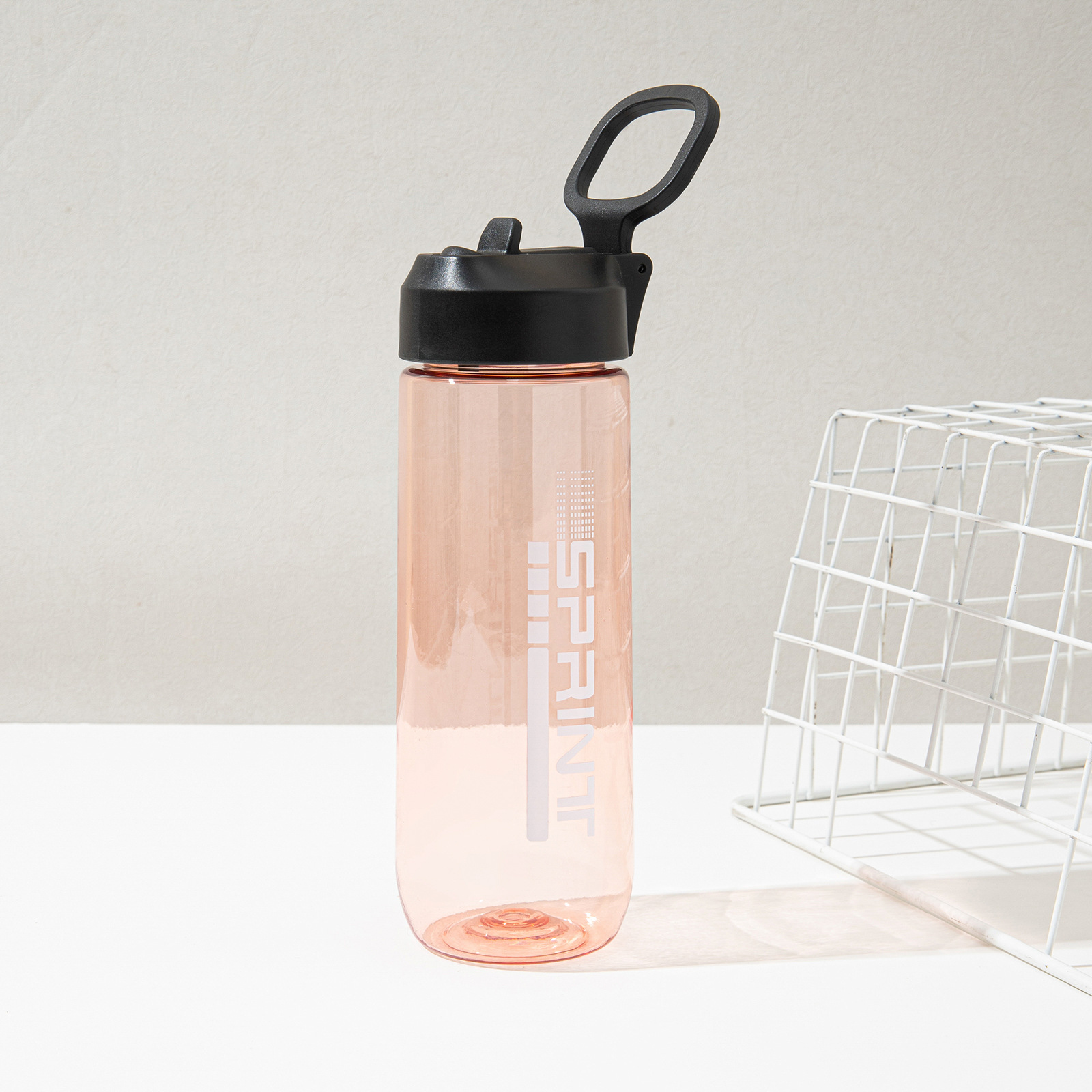 Nueva taza de agua de plástico de comercio exterior, hervidor deportivo portátil para hombres y mujeres, automóvil de verano, taza espacial simple de gran capacidad al aire libre