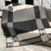 Lattice black