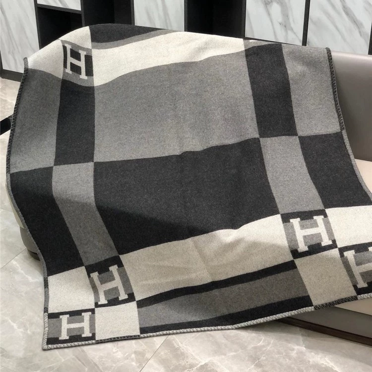 Cashmere cloak, duvet, double-sided sofa