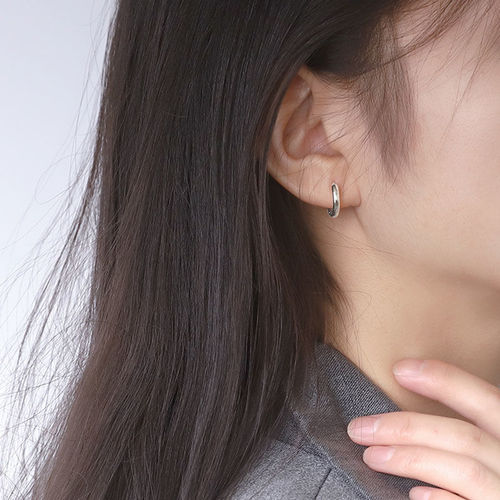 Sleep without removing pure silver earrings for women, small ear rings, new  trendy cool ear bones, Instagram student