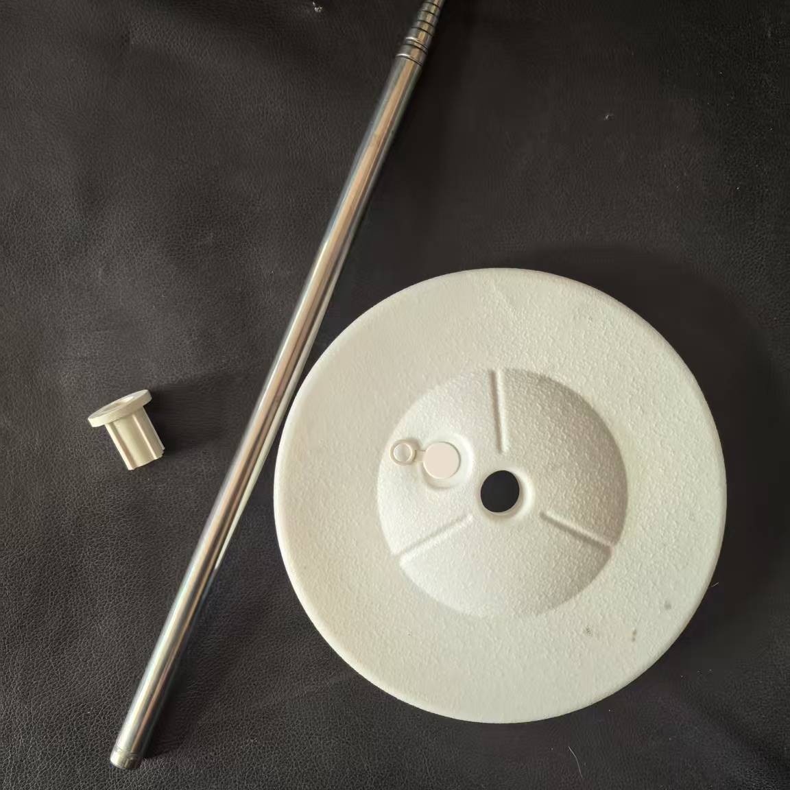 1,5-метровый телескопический стержень + белый штекер + маленькое круглое сиденье (1 набор)