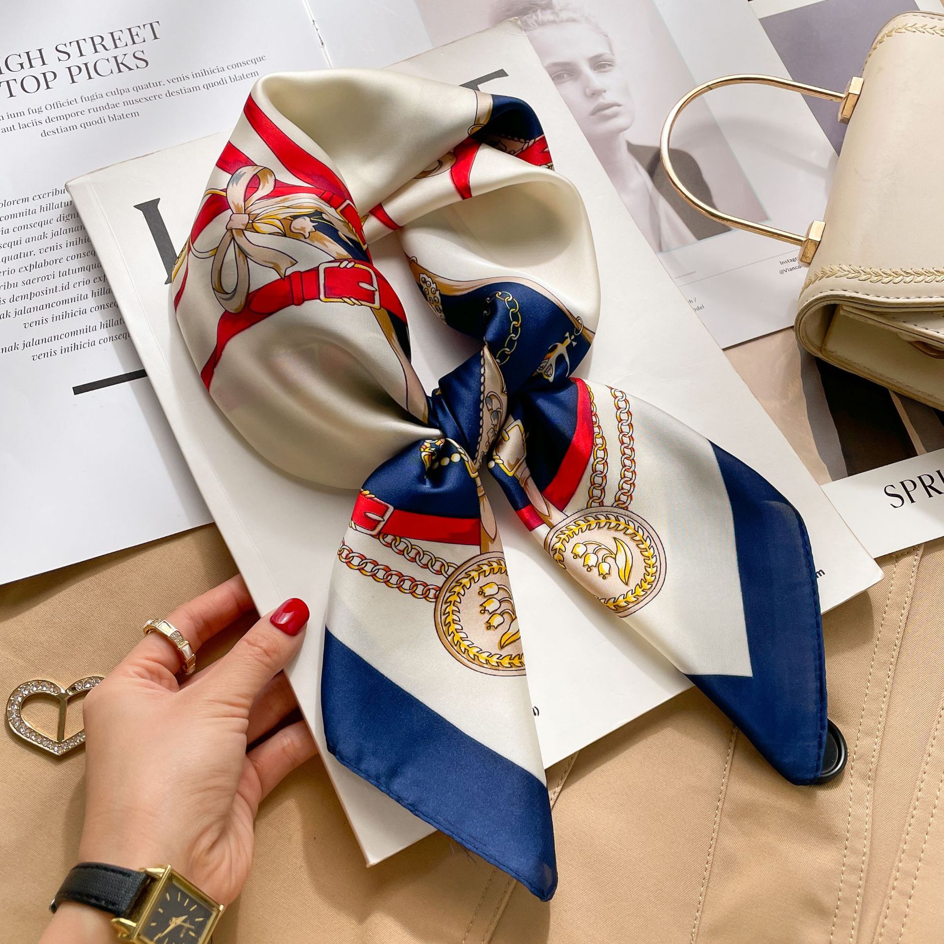 베어 벨트 블루