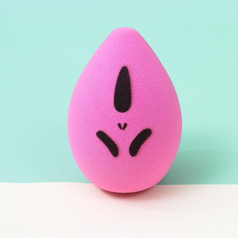 Fábrica personalizada transfronteriza de Halloween huevo de maquillaje polvo de fábrica personalizada gota de agua cortada oblicuamente huevo de esponja de maquillaje sin látex