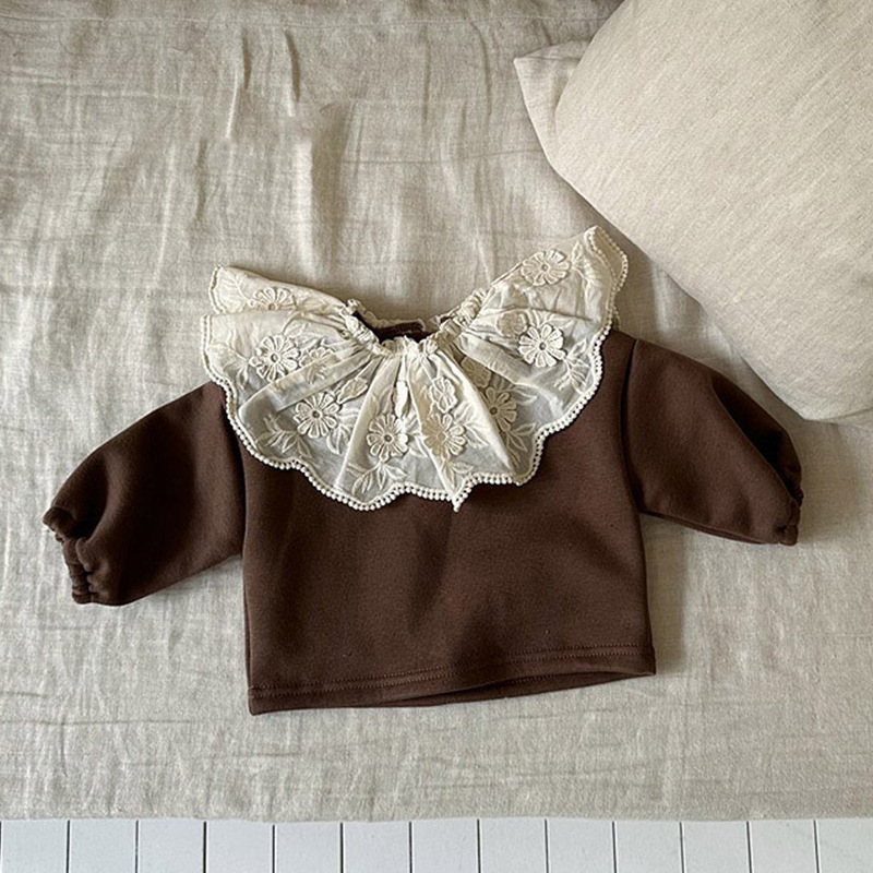 Trajes de bebé otoño y invierno engrosados para bebés 2024 otoño y invierno ropa coreana de encaje grande con camisa de terciopelo
