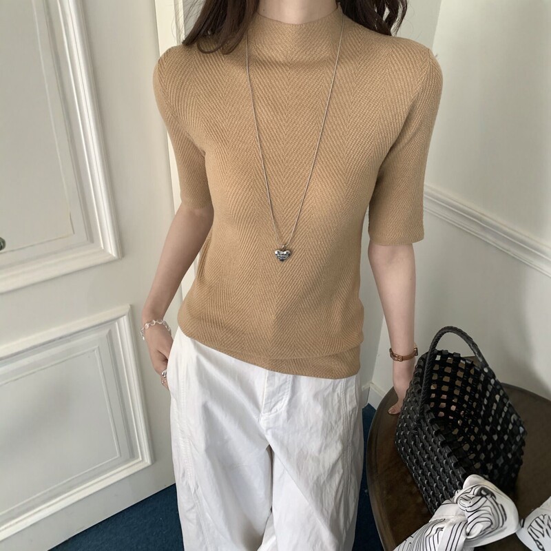 48-count mulberry silk and sheep wool herringbone pattern half-high collar short-sleeve slim-fit knit top for women, solid color versatile top for autumn 48-count mulberry silk and sheep wool herringbone pattern half-high collar short-sleeve slim-fit knit top for women, solid color versatile top for autumn