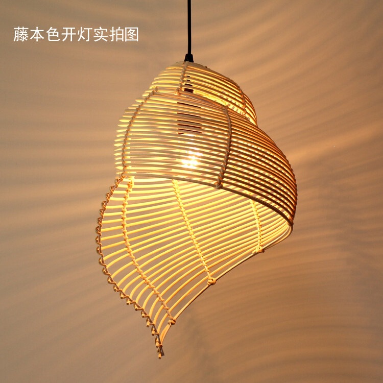 Southeast Asian dining lighting fixtures, restaurant rattan lamps, hot pot restaurant snail and conch rattan woven chandeliers