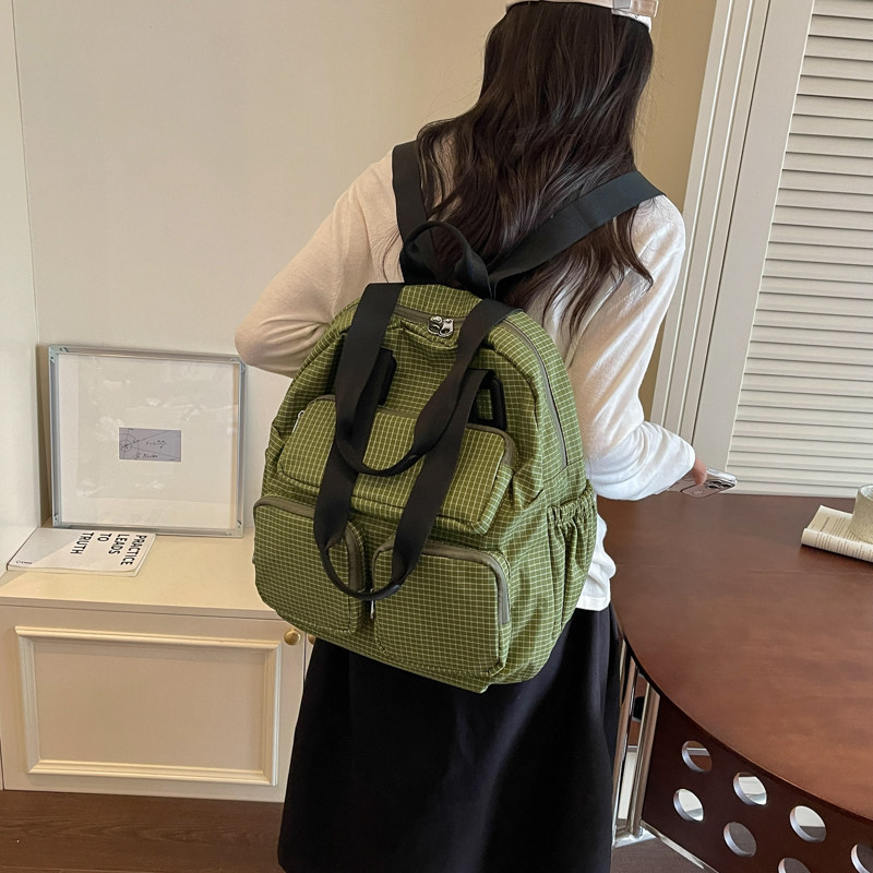 2026 nueva mochila de gran capacidad de viaje mochila de moda coreana multifuncional empalme día de nylon color contrastante