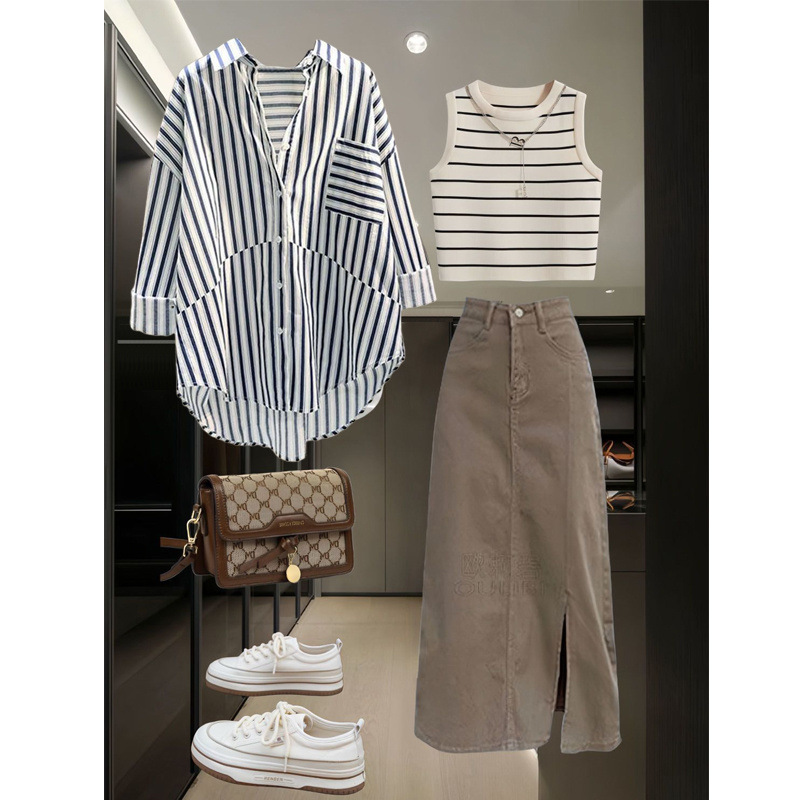 가을은 전체 세트 여성의 2024 새로운 한국식 셔츠 스트라이프 멜빵 데님 스커트 3 피스 세트 착용