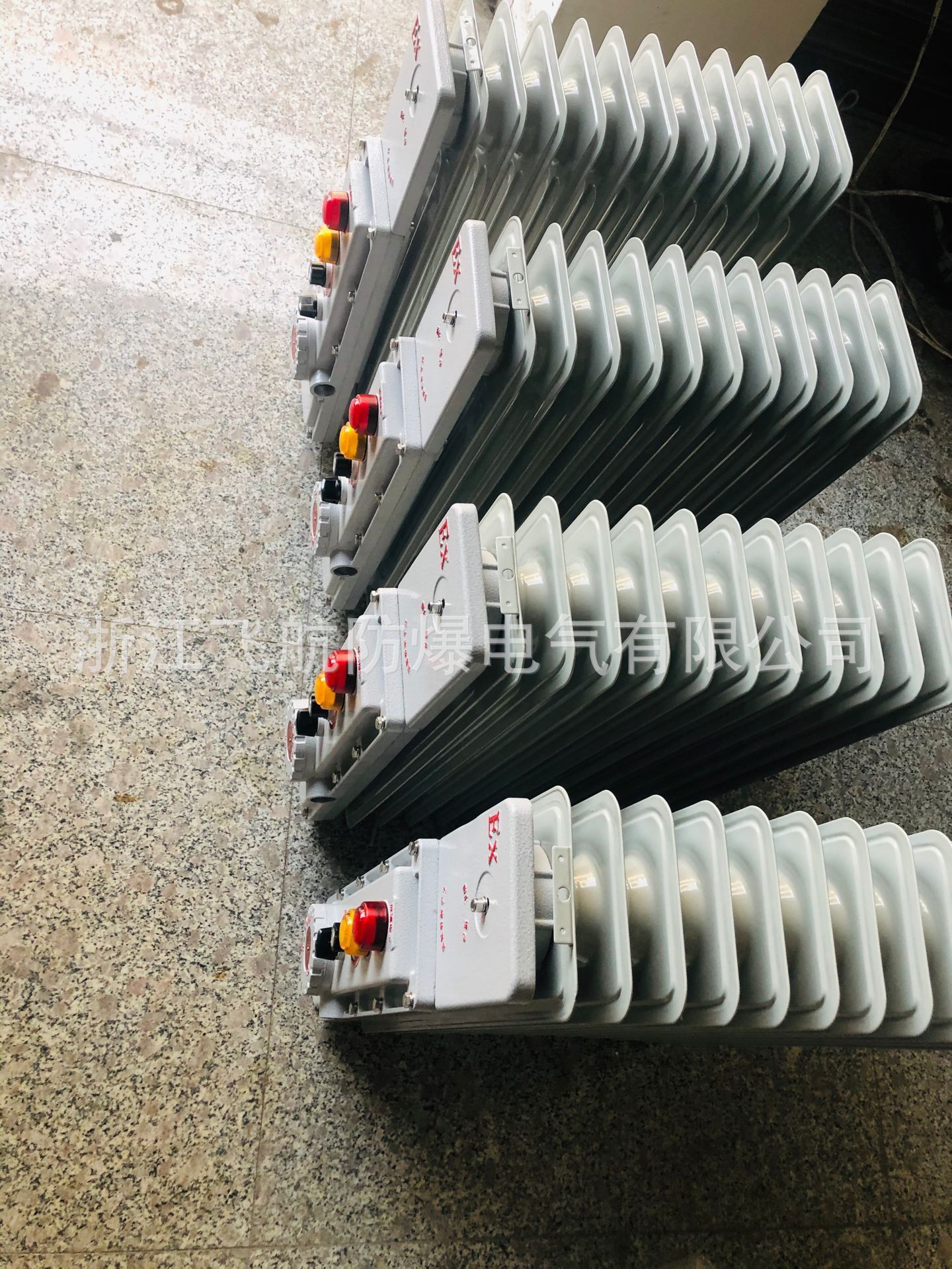  ����������͡ ����������� ������