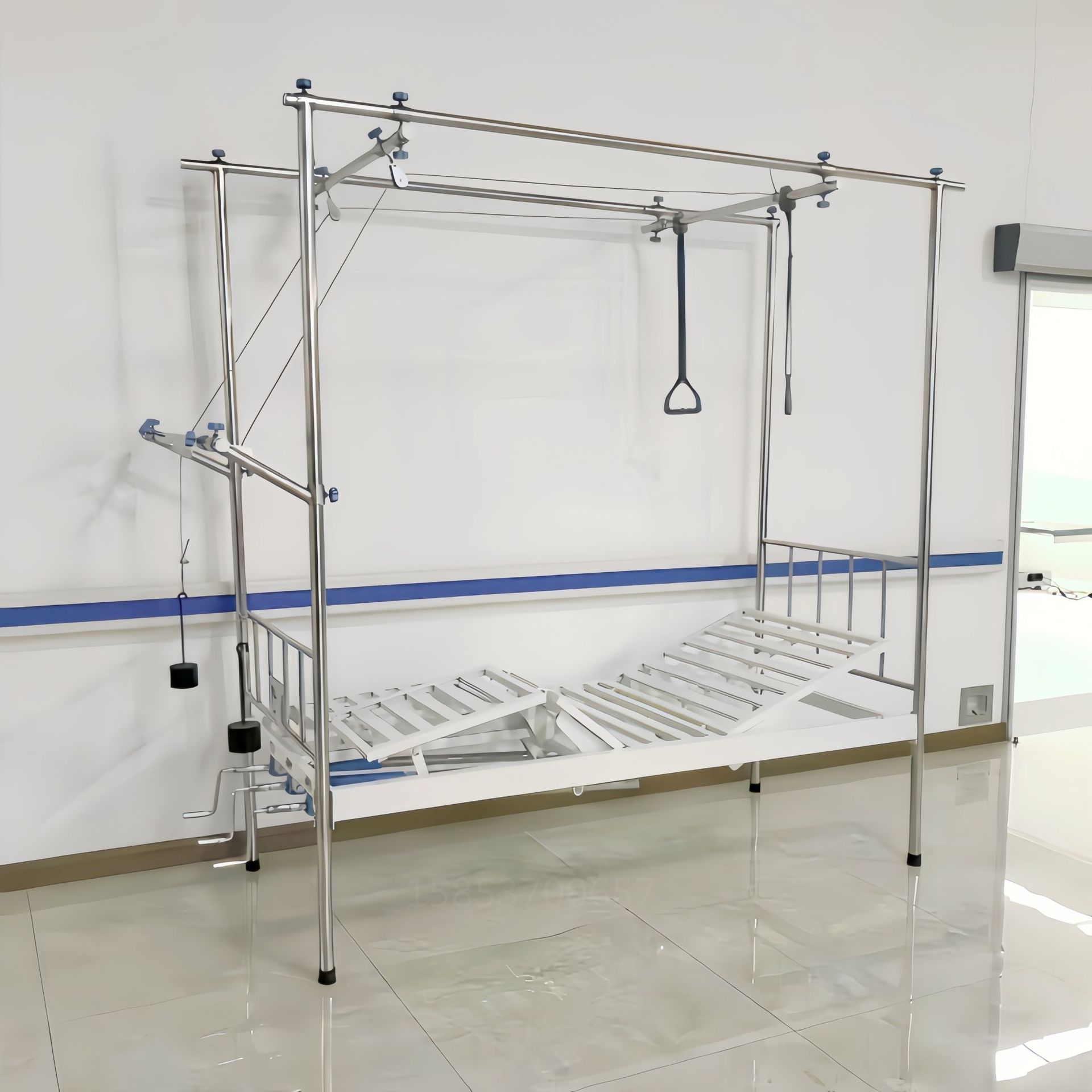 Stainless steel bedside three shaker