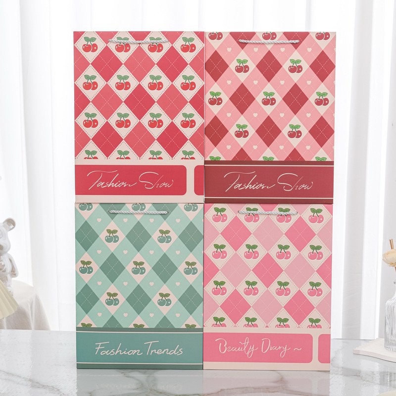 纸袋手提袋定 制批发礼品纸袋可爱礼品纸袋带手柄