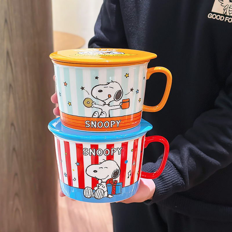 Snoopy co-marcado bol de fideos de cerámica, polvo de caracol, bol de microondas, gran capacidad, manejo de una sola oreja, caricatura para mujeres