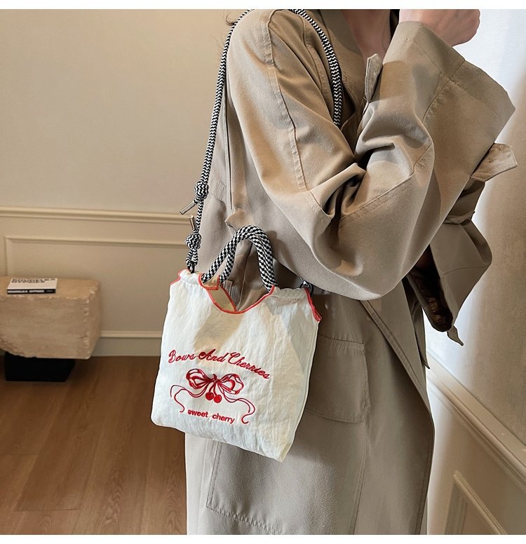 2025020510584966860049w750h776_750x750.j