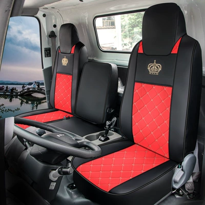 Modelə uyğun (Original) oturacaq örtükləri: Qingling Isuzu 100P Kv100 - full-leather-black-and-red-front-row-remark-model